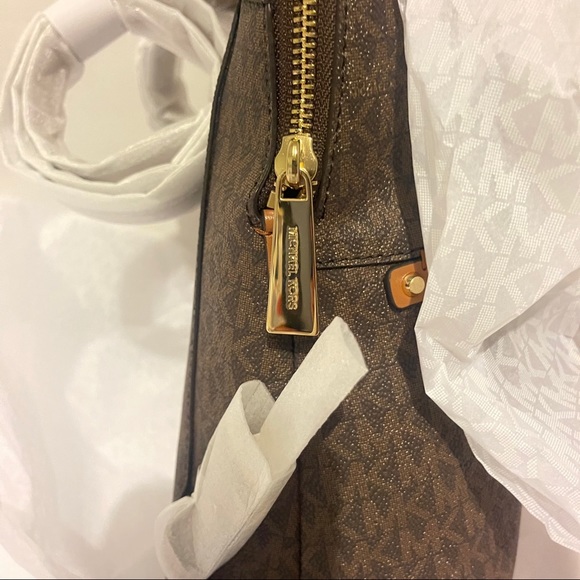 MICHAEL KORS Rhea Medium Slim Logo Backpack -Brown - Picture 3 of 12